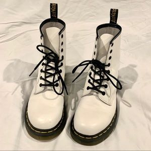 Dr. Martens 1460 Smooth Leather Lace Up Boots UK39